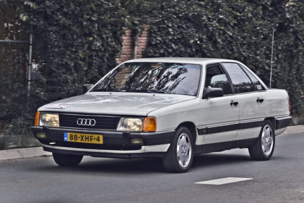Alfombrilla para Audi 100 (1982-1991)