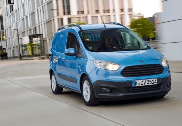 Alfombrilla para Ford Courier Transit (2014-12/2018)