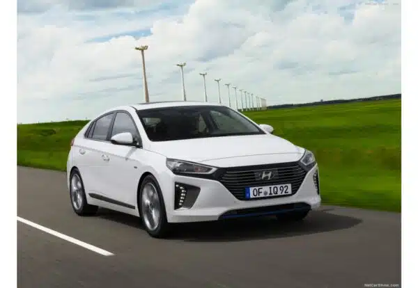 Alfombrilla para Hyundai Ioniq Hybrid (07/2016-09/2019)