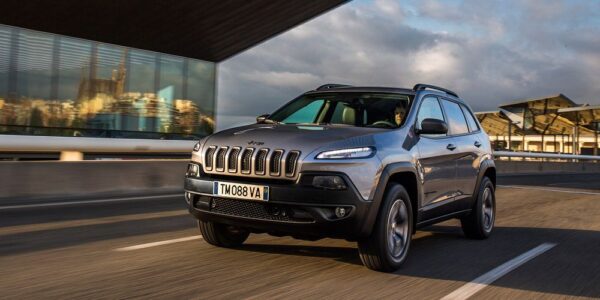 Alfombrilla para Jeep Cherokee KL (2014-2024)