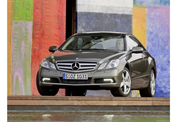 Alfombrilla para Mercedes-Benz Clase E C207 Coupe (2009-06/2013)