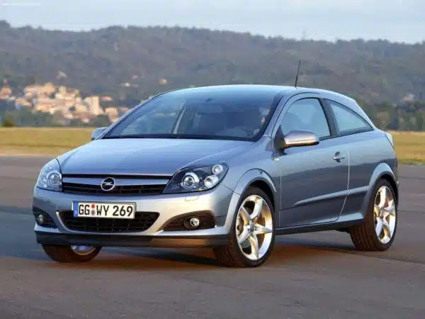 Alfombrilla para Opel GTC H (2005-2011)