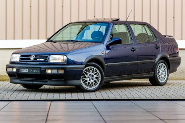 Alfombrilla para Volkswagen Vento (1992-1998)