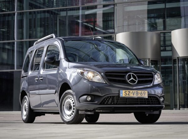 Alfombrilla para Mercedes-Benz Citan W415 (2012-2021)