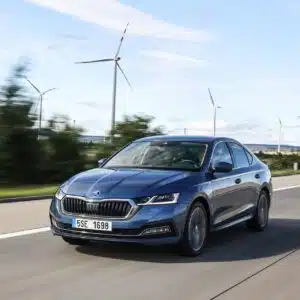 Alfombrilla para Skoda Octavia Sedan m-HEV (04/2020-2024)