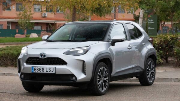 Alfombrilla para Toyota Yaris Cross Híbrido (2021-2024)
