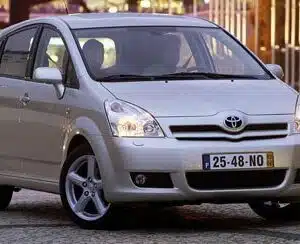 Alfombrilla para Toyota Corolla Verso (2002-2004)