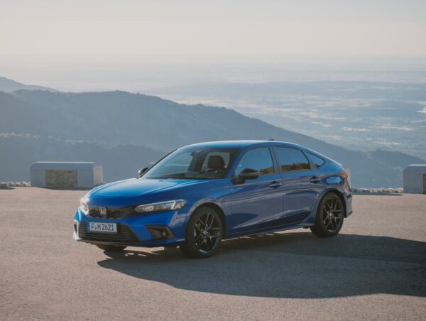 Alfombrilla para Honda Civic e-HEV (2022-2024)