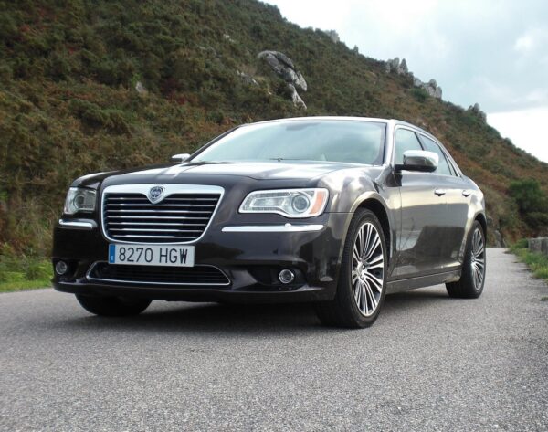 Alfombrilla para Lancia Thema (2011-2014)