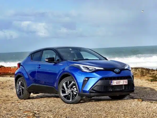 Alfombrilla para Toyota C-HR (2017-2023)